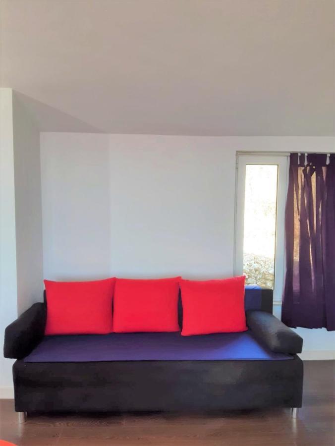 Studio Apartment Брела Экстерьер фото