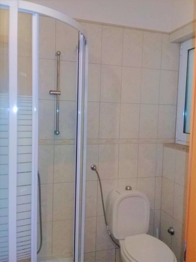 Studio Apartment Брела Экстерьер фото
