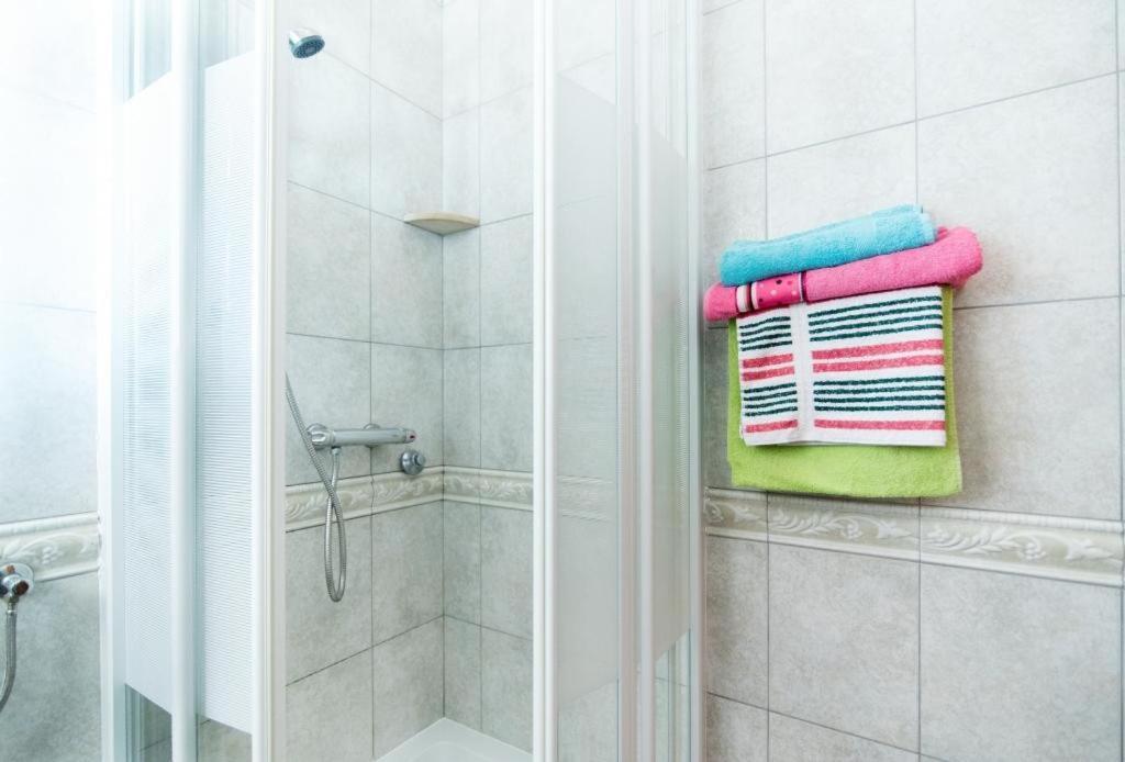 Studio Apartment Брела Экстерьер фото