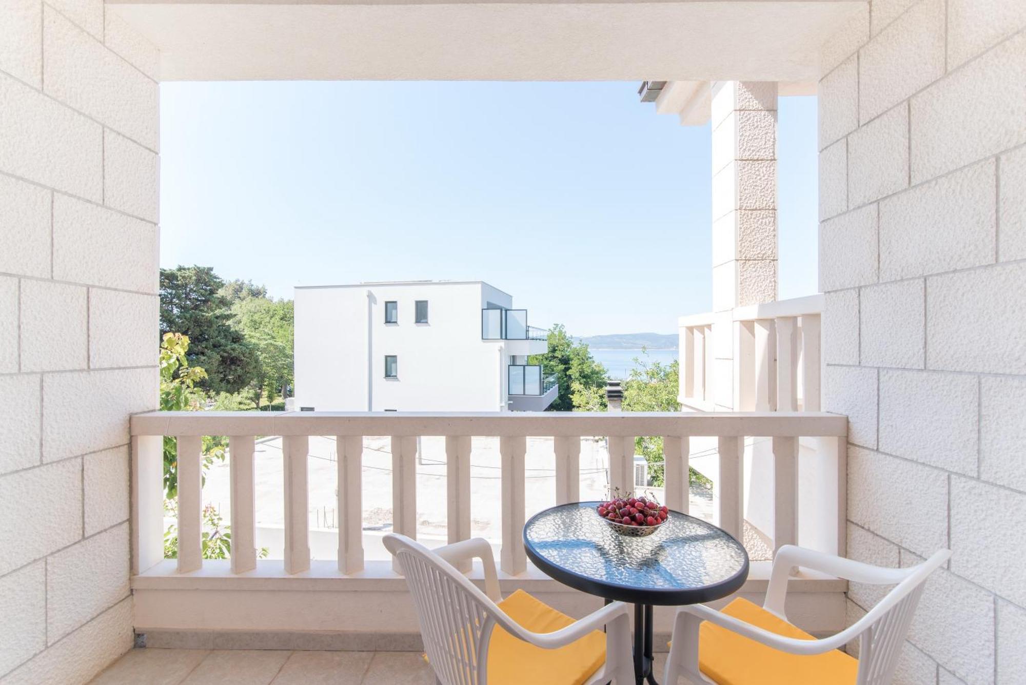 Studio Apartment Брела Экстерьер фото