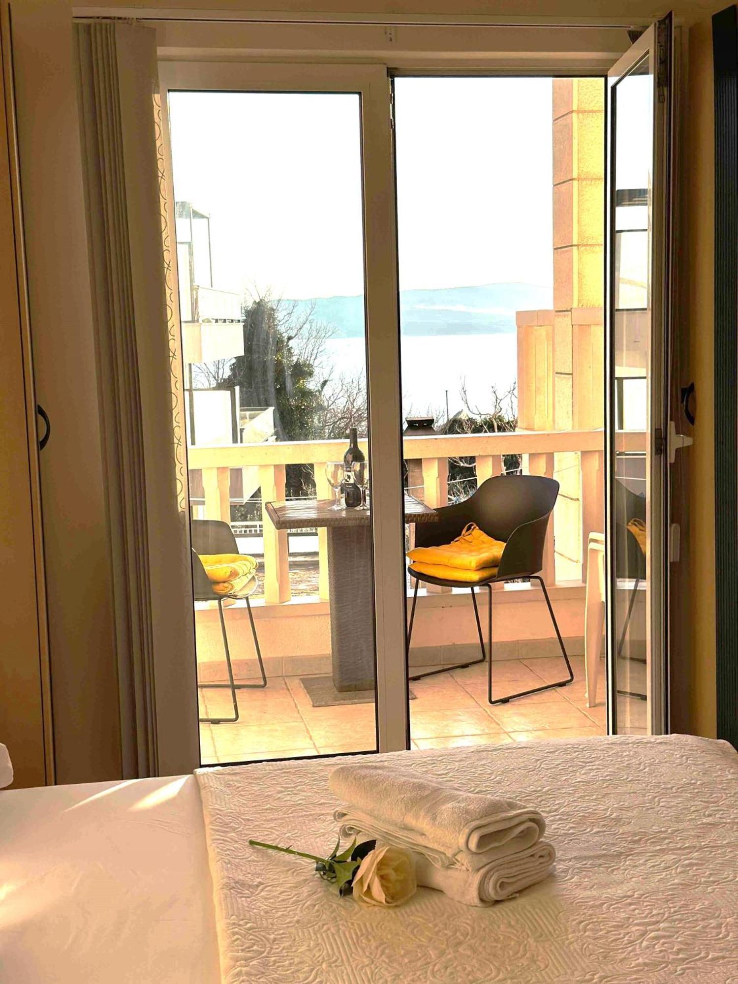 Studio Apartment Брела Номер фото
